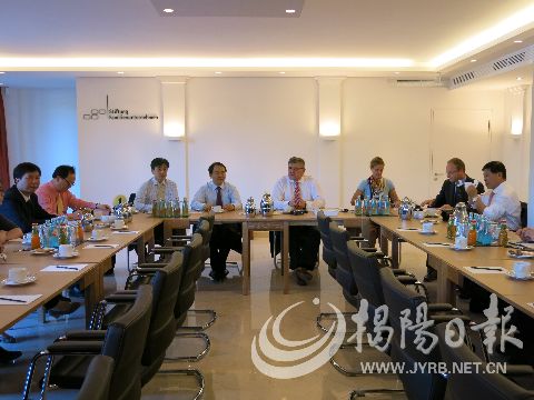 ��������ց��ˡ���ꐖ|�ʽ���н�(j��ng)�Q(m��o)����F(tu��n)���L��